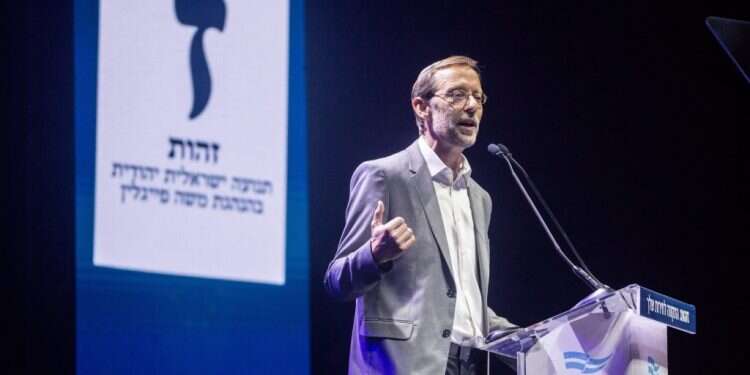 משה פייגלין. צילום: אבישג שאר־ישוב צילום: אבישג שאר־ישוב