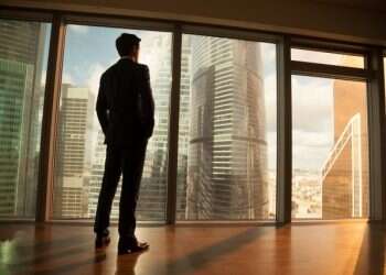 האתגרים וההזדמנויות בפתיחת עסק אחרי גיל 40