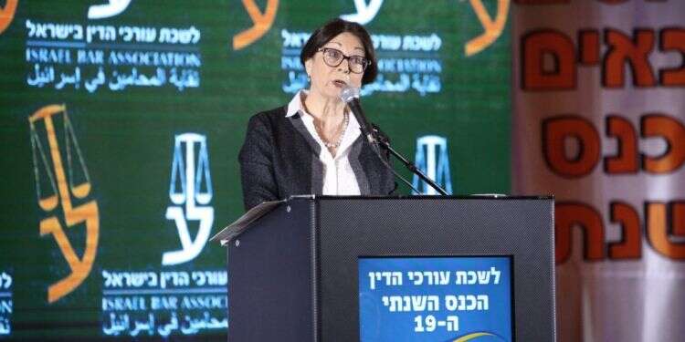 נשיאת העליון אסתר חיות בכנס לשכת עורכי הדין. צילום: ליאב פלד צילום: ליאב פלד