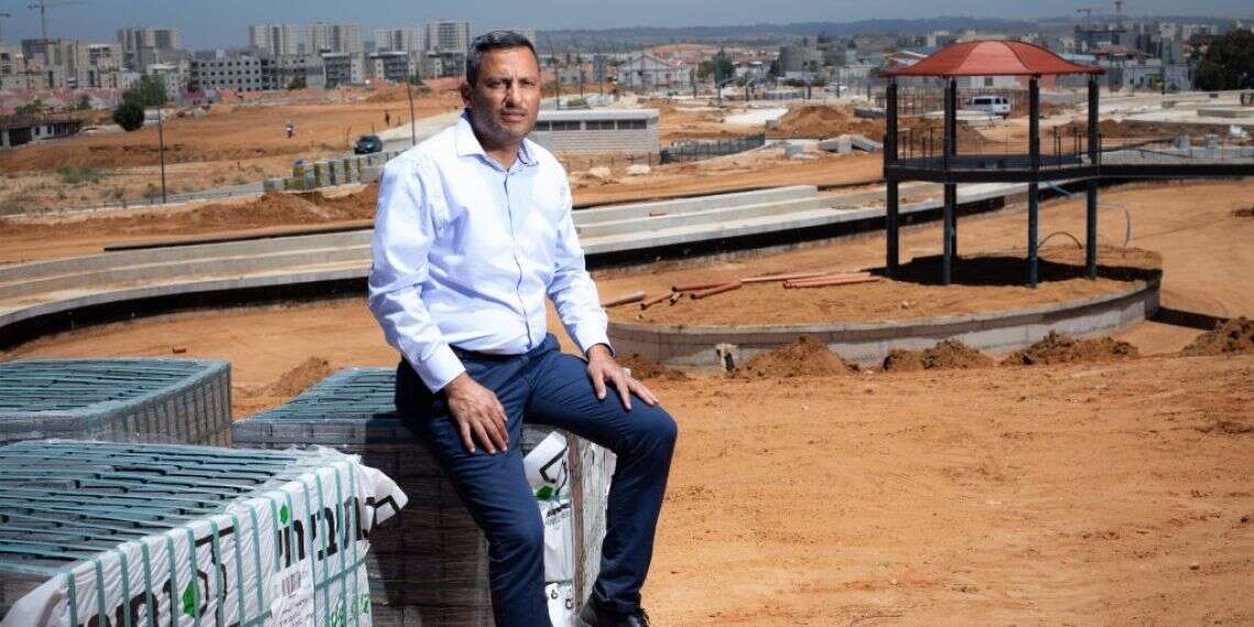 לעשות משדרות גן עדן. אלון דוידי באתר הקמת פארק האקסטרים של העיר. צילום: אריק סולטן צילום: אריק סולטן
