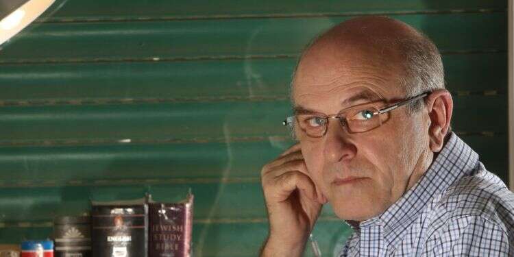 אמוץ עשהאל. צילום: מרים צחי צילום: מרים צחי