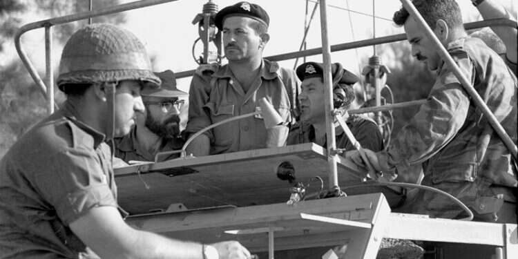 צילום: אפרים קדרון, במחנה. באדיבות ארכיון צה"ל במשרד הביטחון