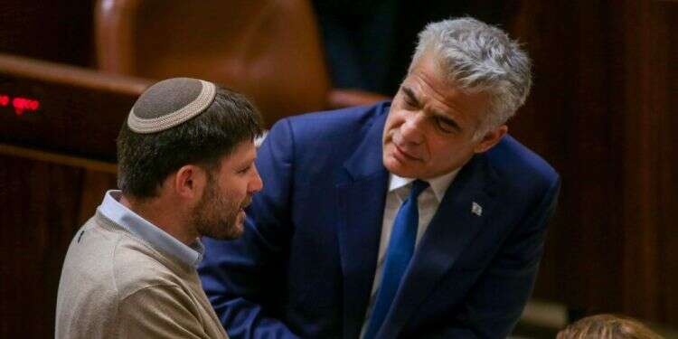 יאיר לפיד ובצלאל סמוטריץ. צילום: אורן בן חקון צילום: אורן בן חקון