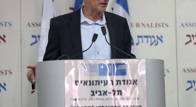 יאיר גולן וברק בהכרזה על מפלגתם החדשה. צילום: גדעון מרקוביץ צילום: גדעון מרקוביץ