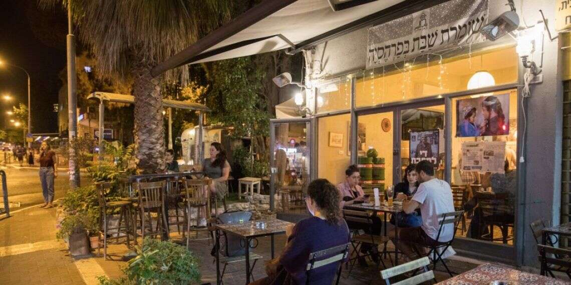 צולם ביום חול. באב אל ימן. צילום: נעם ריבקין פנטון, פלאש 90 צילום: נעם ריבקין פנטון, פלאש 90