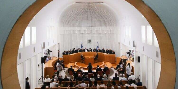 בית המשפט העליון. צילום: מארק ישראל סלם צילום: מארק ישראל סלם