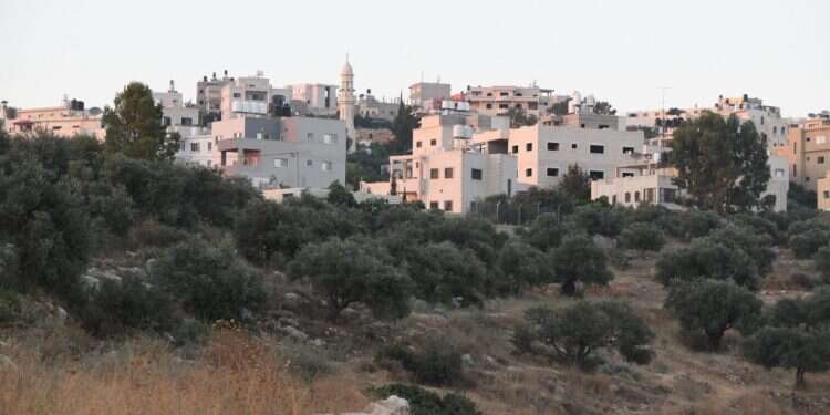 הכפר דיר קדיס בו מתגורר החשוד באונס הילדה בת ה-7. צילום: יוסי זליגר צילום: יוסי זליגר