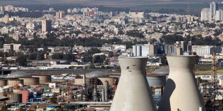 מפרץ חיפה. צילום: גדעון מרקוביץ צילום: גדעון מרקוביץ