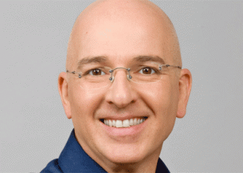 מר וובינר: האייקון של שידורי האינטרנט החיים