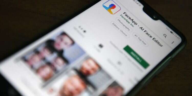 אפליקציית FaceApp. צילום אילוסטרציה: AFP צילום אילוסטרציה: AFP