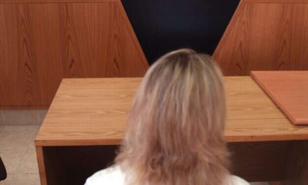 בית הדין הרבני בירושלים, 2003. למצולמים אין קשר לכתבה. צילום: פלאש 90 צילום: פלאש 90