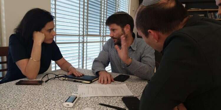 שעות לפני פיצוץ: כך הושג הסכם הריצה המשותפת בימין