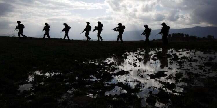חשבון ישן מהפשיטה שבה השתתף ארליך בראשית ימיו ביחידה. צילום: אביר סולטן, דובר צה צילום: אביר סולטן, דובר צה"ל