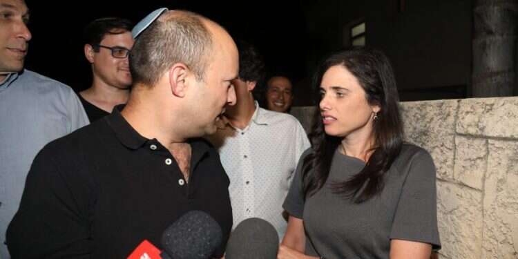 בנט ושקד, בחודש שעבר. צילום: גדעון מרקוביץ' צילום: גדעון מרקוביץ'