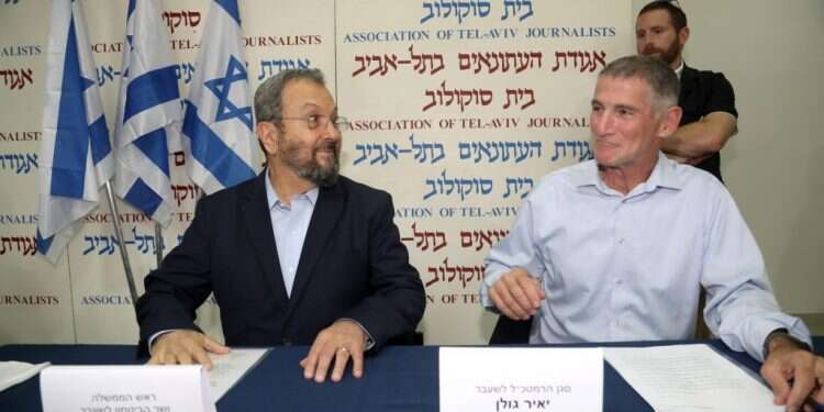 יאיר גולן ואהוד ברק בהכרזה על הקמת המפלגה החדשה, 2019. צילום: גדעון מרקוביץ צילום: גדעון מרקוביץ