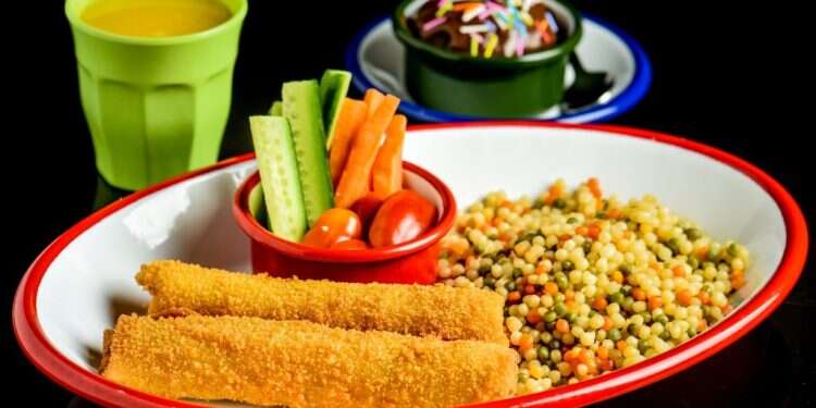 קפה גרג ארוחת ילדים. צילום: גליה אבירם צילום: גליה אבירם