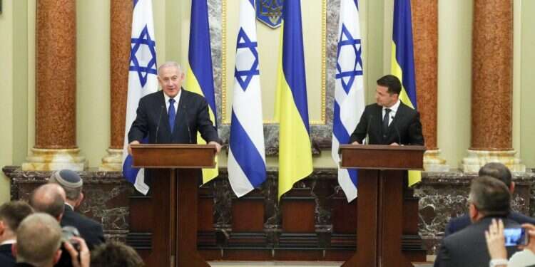 בנימין נתניהו וולדימיר זלנסקי בקייב, השבוע. צילום: EPA צילום: EPA