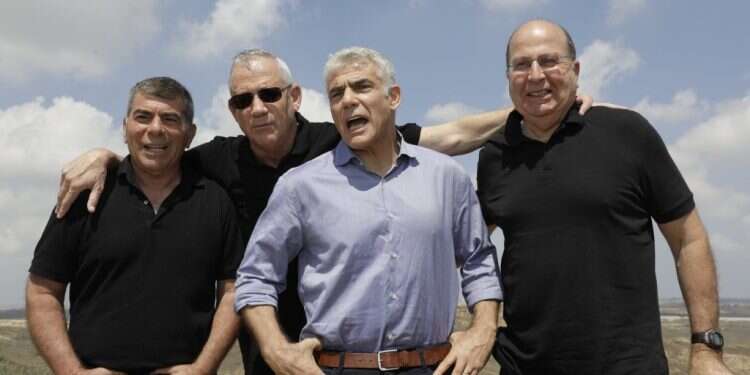 ראשי כחול-לבן: בוגי יעלון, יאיר לפיד, בני גנץ וגבי אשכנזי, השבוע. צילום: יהודה פרץ צילום: יהודה פרץ