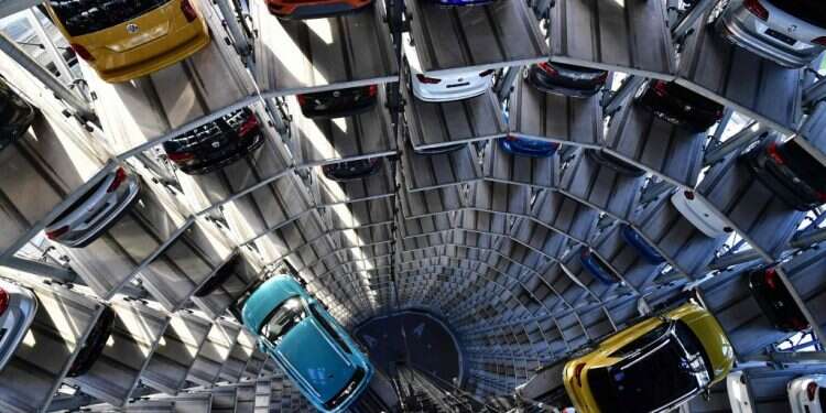 תעשיית רכבי פולסווגן. צילום: AFP צילום: AFP