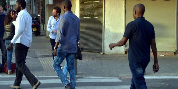 מהגרים בתל אביב. צילום: יוסי זליגר צילום: יוסי זליגר