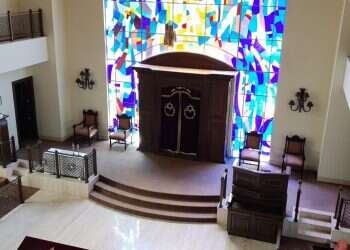 לא רק באקוודור: קהילות יהודיות בעולם חוזרות לאורתודוקסיה