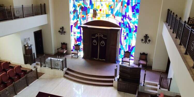 לא רק באקוודור: קהילות יהודיות בעולם חוזרות לאורתודוקסיה