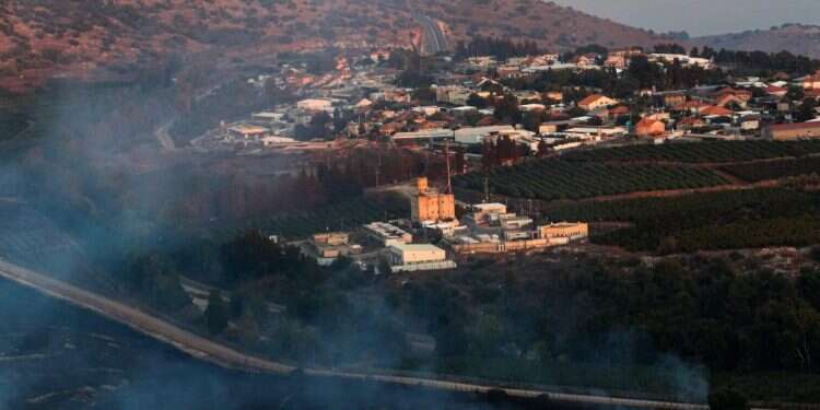 השטח הבוער בסמוך לגבול, אתמול. צילום: AFP צילום: AFP