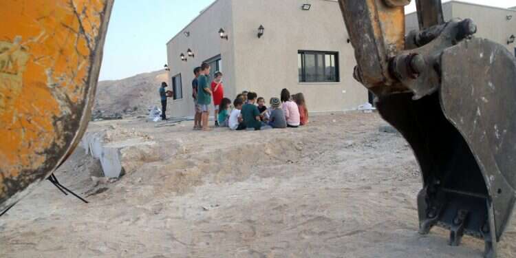 מבואות־יריחו. צילום: מרים צחי צילום: מרים צחי