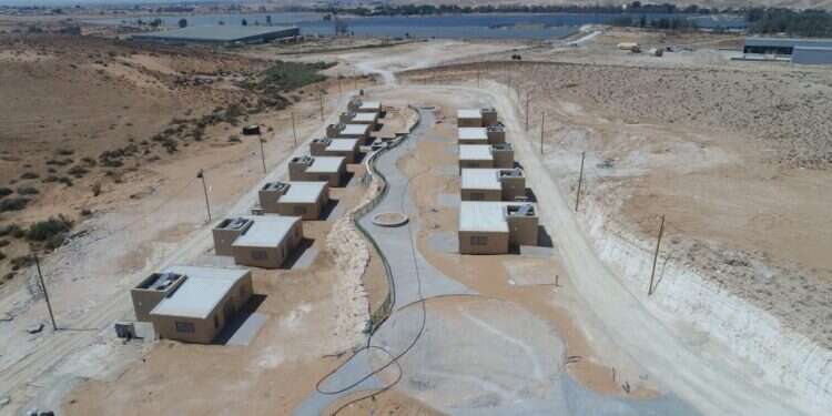 המבנים החדשים בשיזף. צילום: חיים ממליה צילום: חיים ממליה