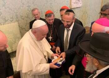 מפגש היסטורי בוותיקן: ראשי הדתות התאחדו למניעת ״המתות חסד״