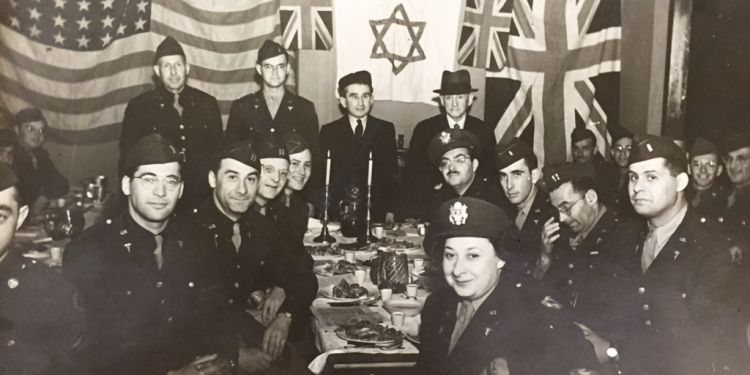 בלב המלחמה: "תפילת כל נדרי נוראת ההוד שחווינו בחיינו"