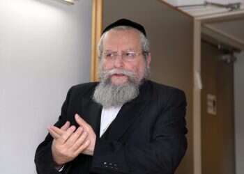 סערת הרב פירר: כן, גם לחילונים יש ערכים