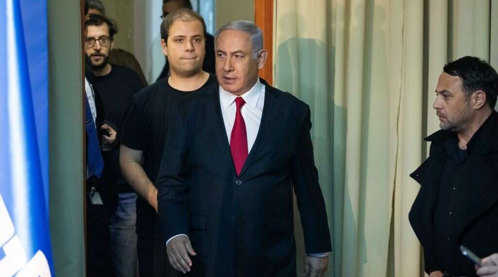 מימין לשמאל: עופר גולן, נתניהו, טופז לוק ויונתן אוריך. צילום: יונתן זינדל, פלאש 90 צילום: יונתן זינדל, פלאש 90