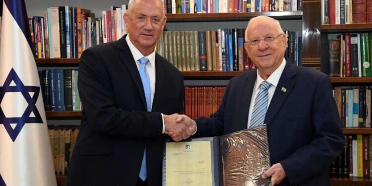 נשיא המדינה ראובן ריבלין הטיל את מלאכת הרכבת הממשלה ה-35 על ח צילום: חיים צח, לע"מ