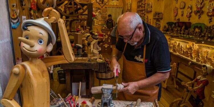 צילום: שאטרסטוק מול ניטשה ובובר: הקול היהודי של ג'פטו