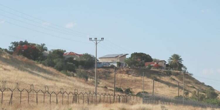 התיישבות בבקעת הירדן. צילום: מרים צחי צילום: מרים צחי