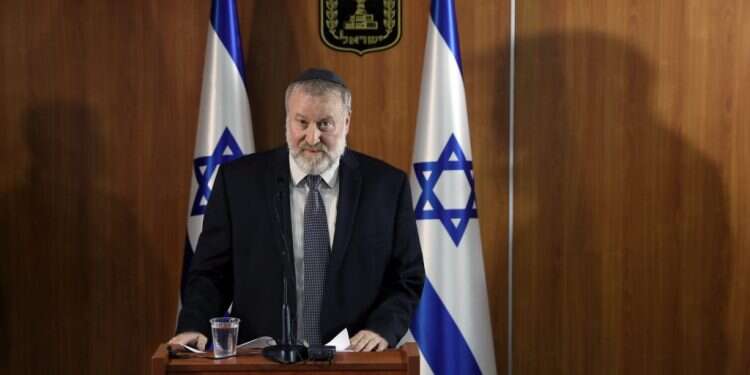 היועמ השלב הבא: כתב האישום עובר לכנסת