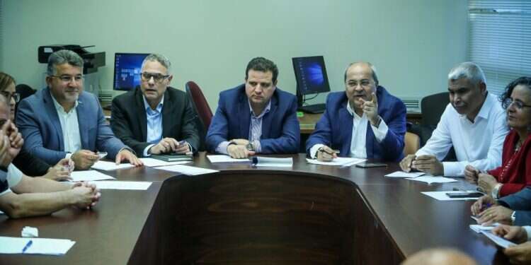 חברי הכנסת מהרשימה המשותפת. צילום: אורן בן-חקון שפה משותפת: המכנה המשותף המדמם ביותר