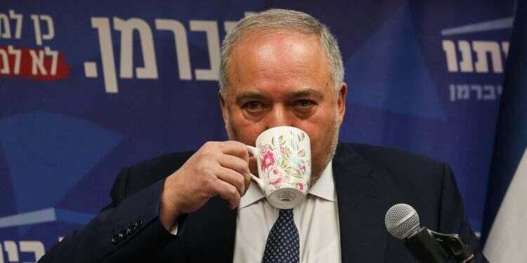 אביגדור ליברמן. צילום: אורן בן חקון ליברמן: המדריך לימים הקרובים