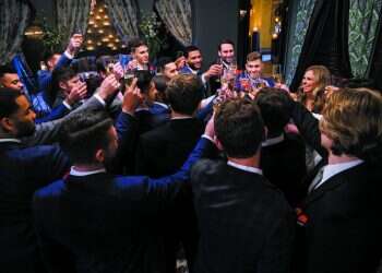 אישה באמונתה