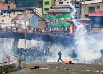 הדחת מוראלס בבוליביה מטלטלת את הפוליטיקה של אמריקה הלטינית