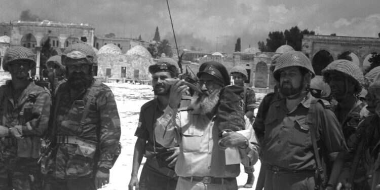 בן גביר מצליח (בינתיים) היכן שהרב גורן נשבר