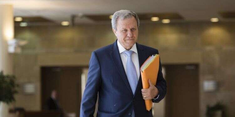 שרים לשעבר מציעים: כך ניתן לתקן את מערכת המשפט