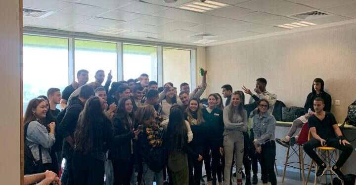 מנהל תיכונט, רם כהן: "התלמידים מקבלים הוראות מ'הצל'"