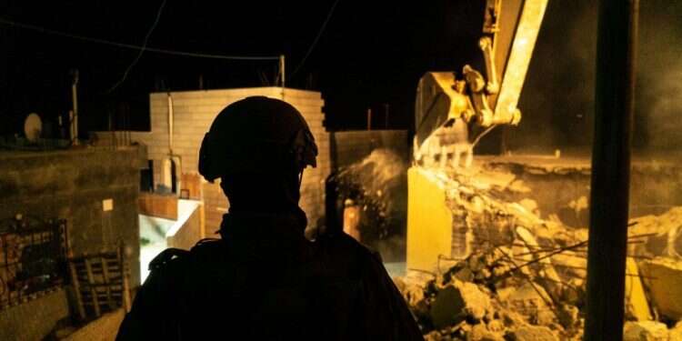 הריסת בתי מחבלים. אילוסטרציה. צילום: דובר צה צה"ל הרס את בתי הרוצחים של דביר שורק ז"ל