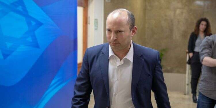 נפתלי בנט. צילום: אמיל סלמן תיק הביטחון: צעדים ראשונים של בנט בדרך לליכוד