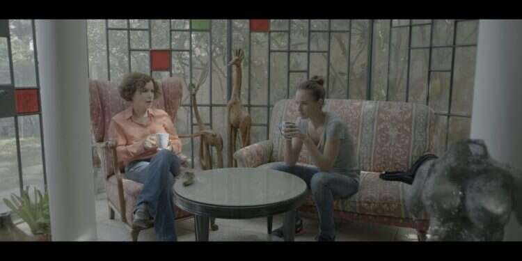 מלחמת קיום: שני סרטים הפוכים