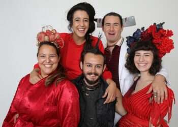 יוון החדשה בעיבוד מודרני