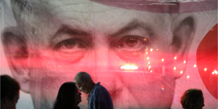 ההיסטוריה בפעולה: לא נתניהו הוא הבעיה של השמאל