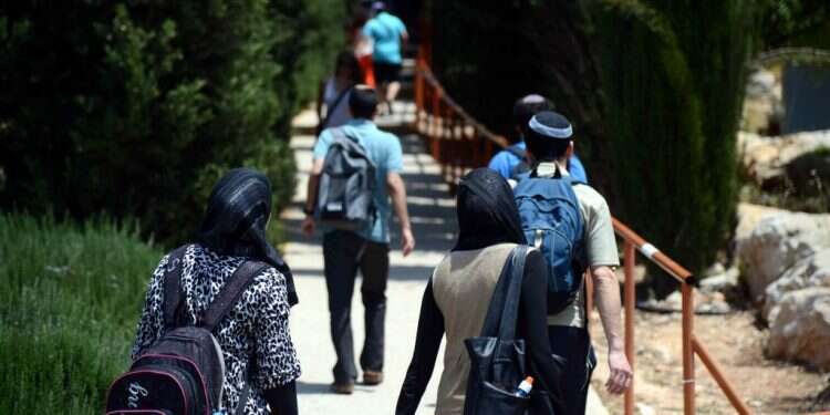 אילוסטרציה. צילום: יוסי זליגר מחקר: סטודנטיות דתיות חוות את האקדמיה כמרחב מאיים